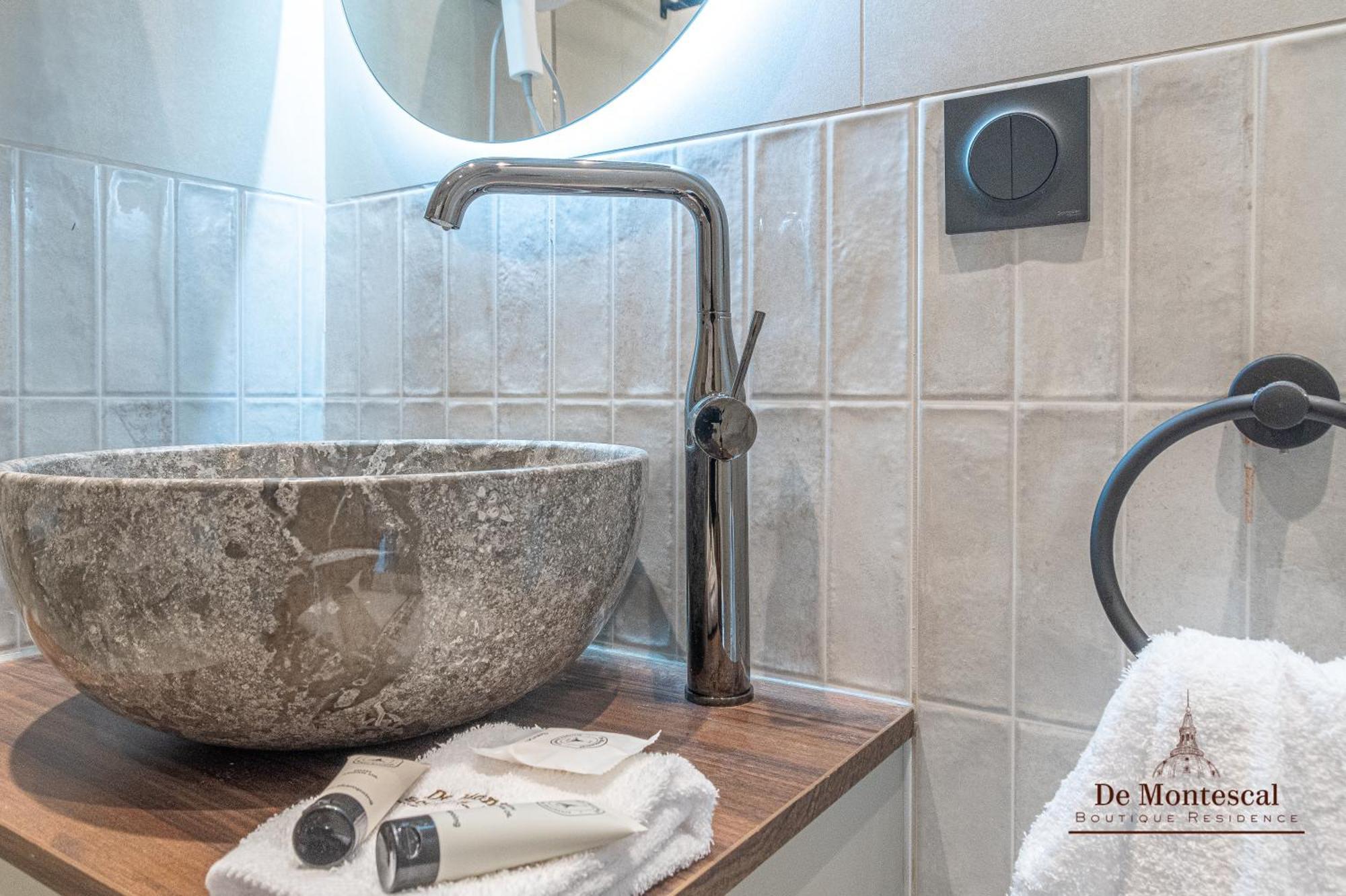 De Montescal- Montparnasse Central With Ac 11 To 14M2 Studio In A Prime Location パリ エクステリア 写真